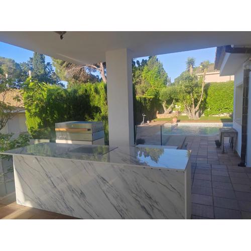 Villa en el centro con vistas al mar