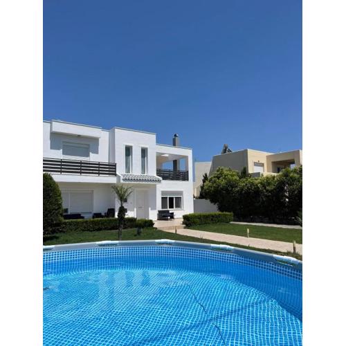 Villa Epavlis Haraki