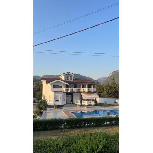 Villa ERVIN