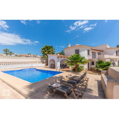 Villa Esmeralda by Abahana Villas