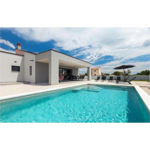 Villa Esti