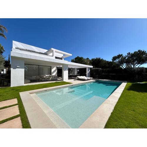 Villa exclusiva con piscina privada climatizada