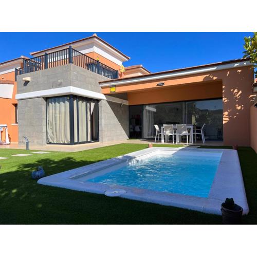 VILLA EXIRE