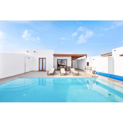 Villa Famara - VipVipVillas