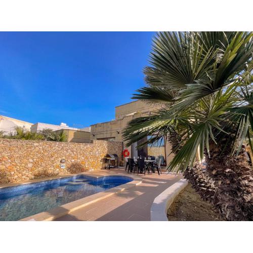 Villa Fieldend - Gozo Holiday Home