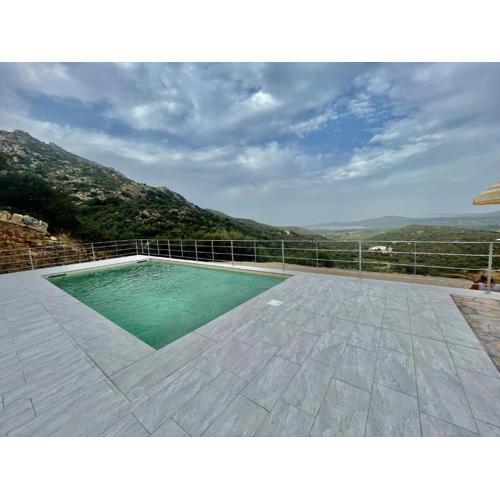 Villa Fiori con Piscina by Wonderful Italy