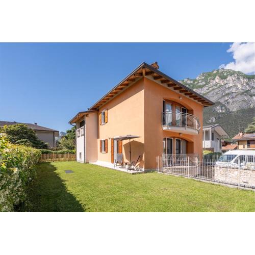 Villa Fontana w/ Private Garden