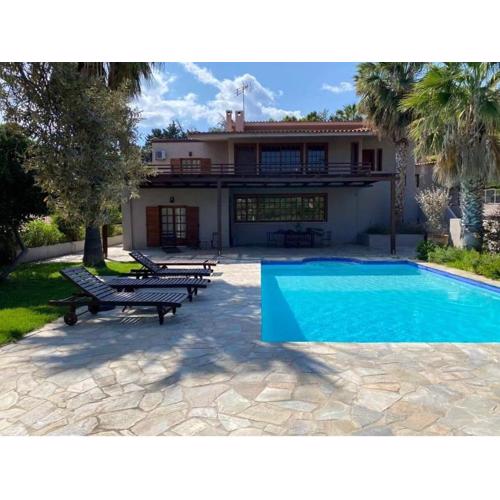 Villa G