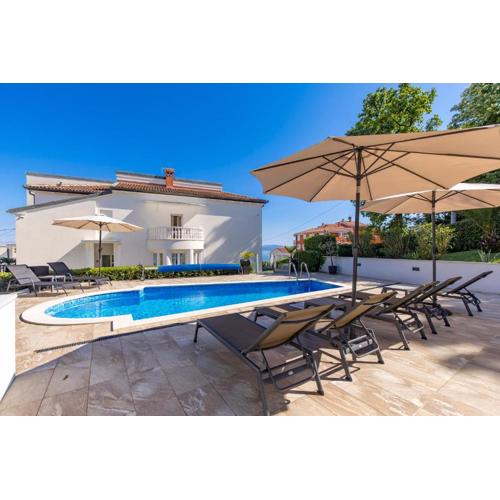 Villa Garden Apartment with Pool Opatija