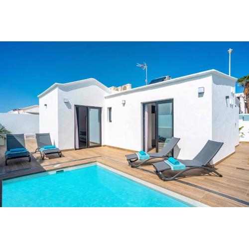 Villa Gavia by Villa Plus
