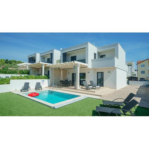 villa GOLDEN ROSE