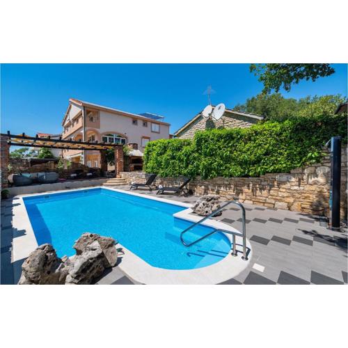 Villa Gora