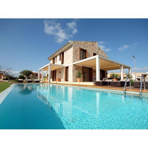 Villa Gran Barcares for 16 by BeBreeze