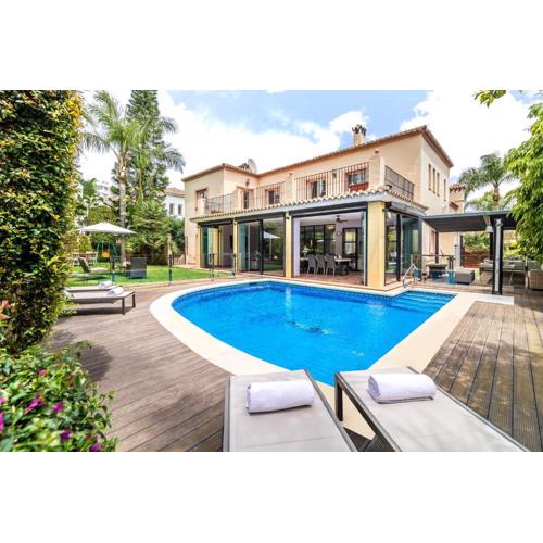 Villa Guadalmina Alta - Private Swimming Pool