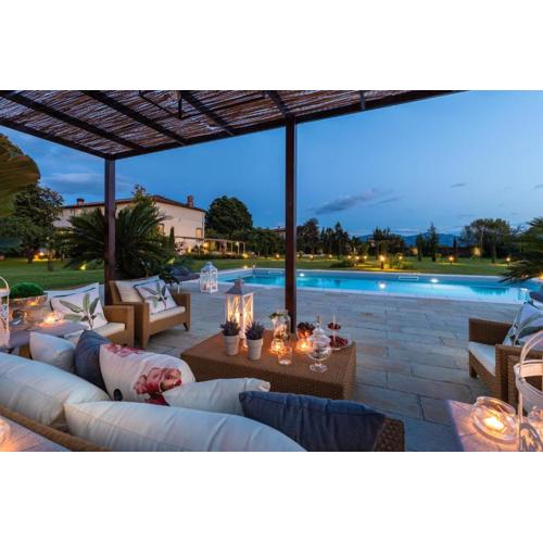 Villa Hugo, Understated Luxury 5 Bedrooms Villa