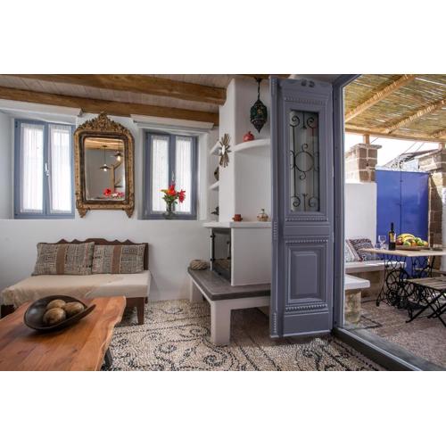 Villa Ilios - Traditional home