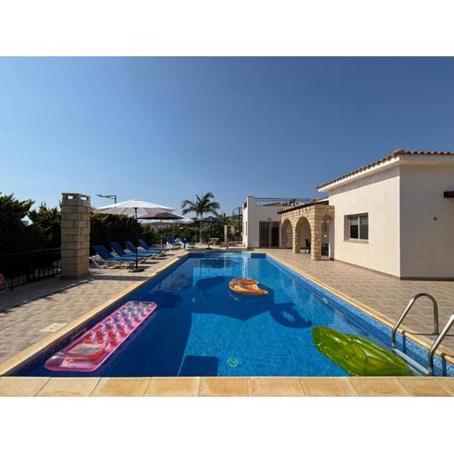 Villa Imperial Sea-Caves Private Pool
