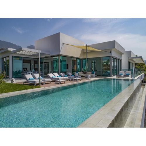 Villa in Adeje with Infinity Pool and Sea View