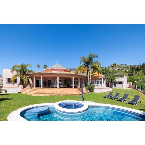 Villa in Benalmadena pueblo