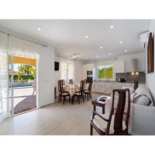 Villa in Calpe near Platja de la Fossa Beach, cleaning included
