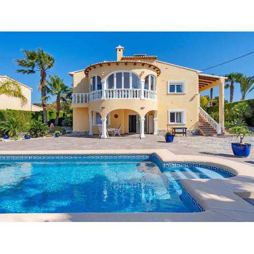 Villa in Calpe near Platja de la Fossa Beach