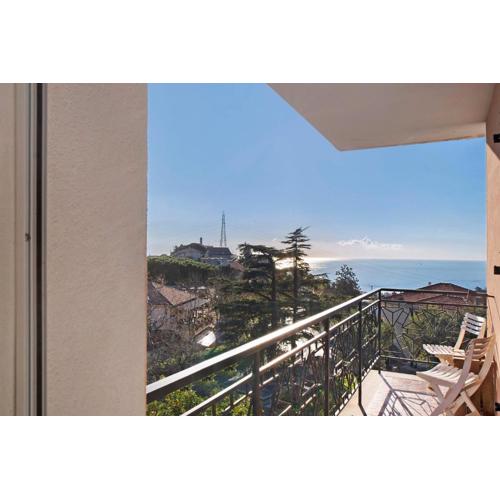 Villa In Collina Vista Mare