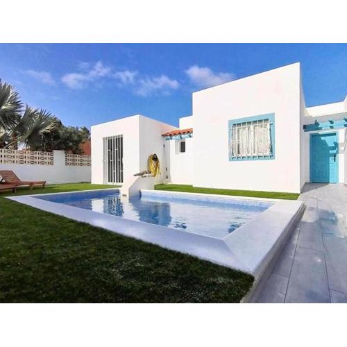 Villa in Fuerteventura with Ocean Views
