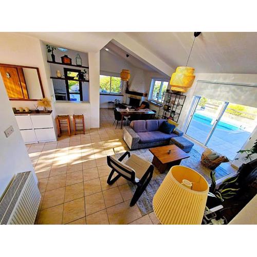 Villa in Kallepia-Luxurious stay