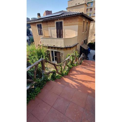 Villa indipendente con giardino