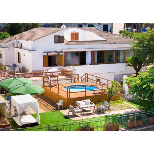 Villa Indipendente Panoramica, terrazze e giardino