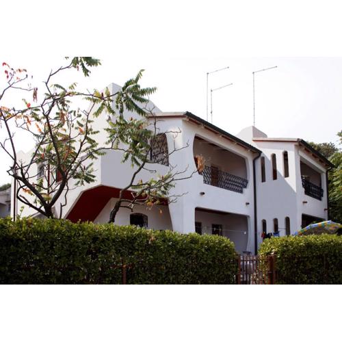 Villa Iota