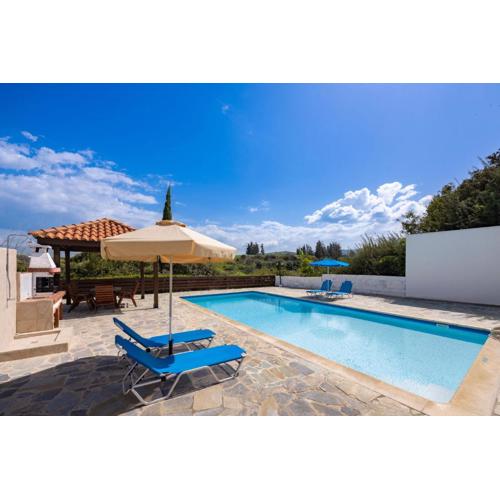 Villa Ira Finiki