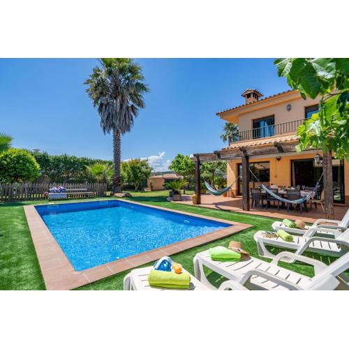VIlla Jaruco Lux, exclusiva zona residencial con Piscina & Aircon