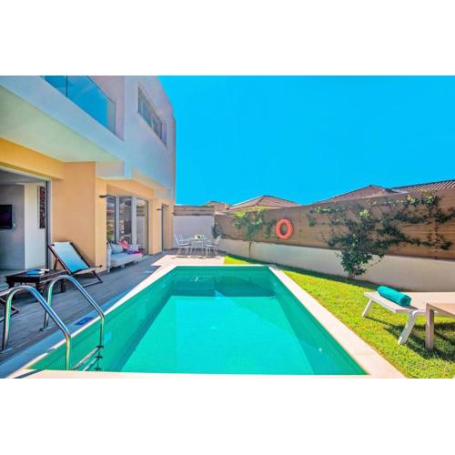 Villa Jasmine Gouvia by Villa Plus