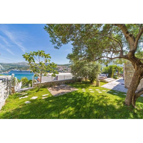 Villa Jolanda Apartments