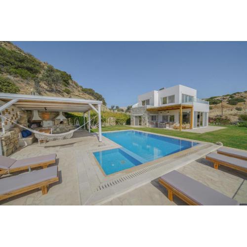 Villa Kalimera swimming pool Pitsidia Matala Komos