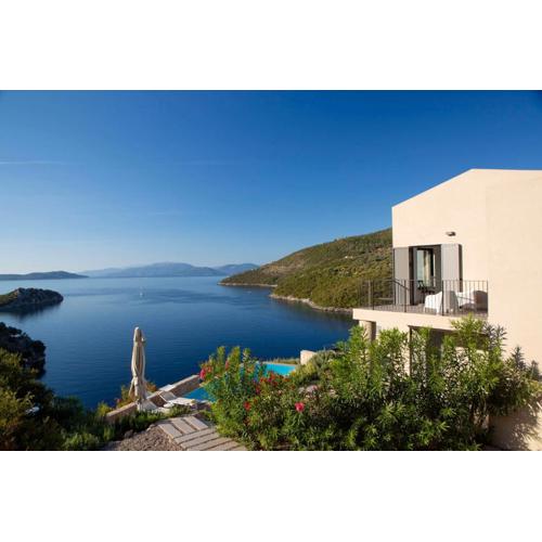 Villa Kastos - Stylish Luxury Villa with Direct Sea Access