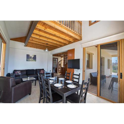 Villa Konnos View, Stunning 6Bdr Villa With Private Pool, Close To Konnos Beach