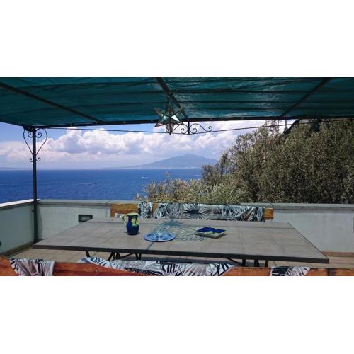 Villa L\