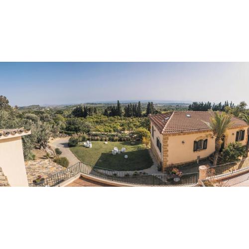 Villa La Lumia B&B Suites & Apartments