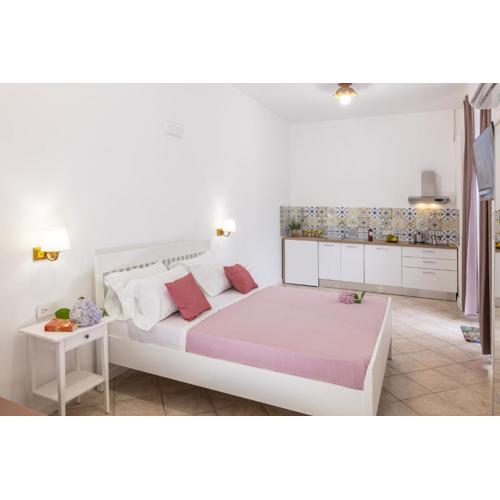 Villa La Natura (Private Room x3 With Parking)