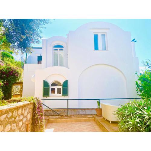 Villa La Zagara by CapriRooms