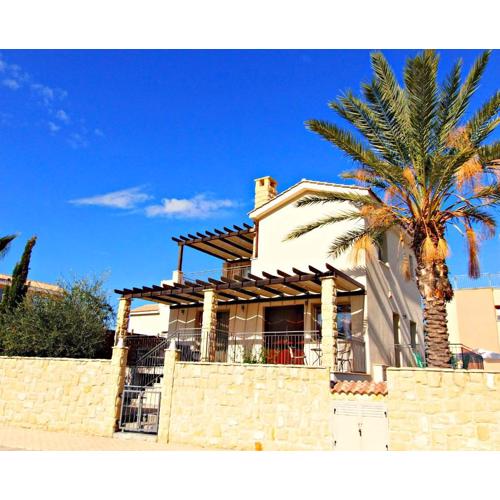 Villa Lalianda Sandy Beach Villas - Private Pool - Jacuzzi - Private Beach Area