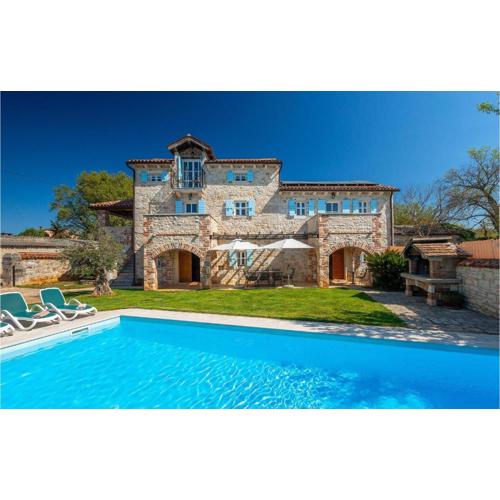 Villa Lamija