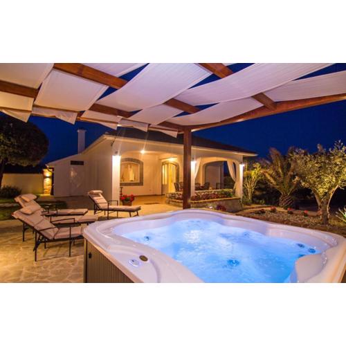 Villa Lara - Rab by Villas Guide