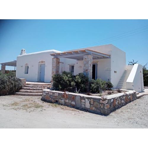 Villa Laugh, on The Limnes Beach