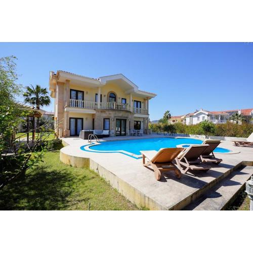 Villa Leisha