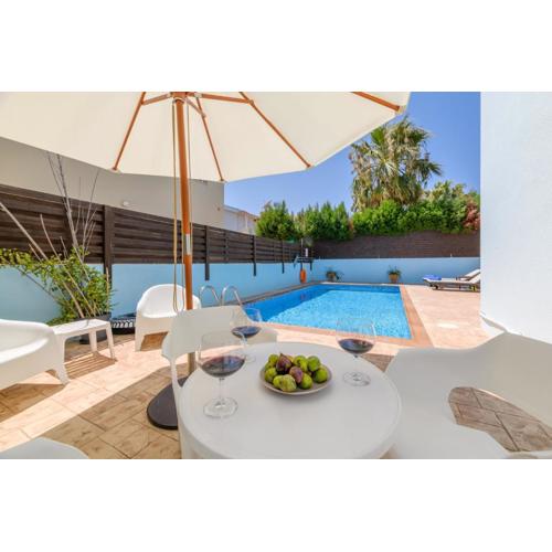 Villa Lela Serena by Ezoria Villas