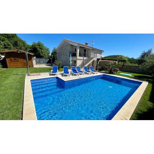 Villa Lenny