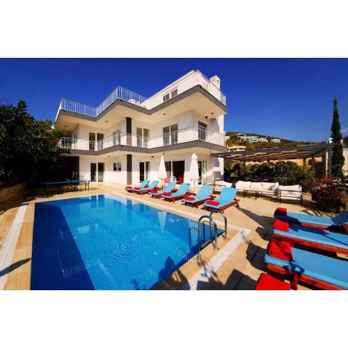 Villa Leyla - Bright and spacious villa